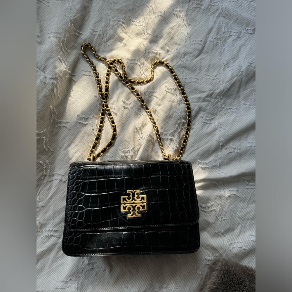 Tory Burch black shoulder crossbody bag